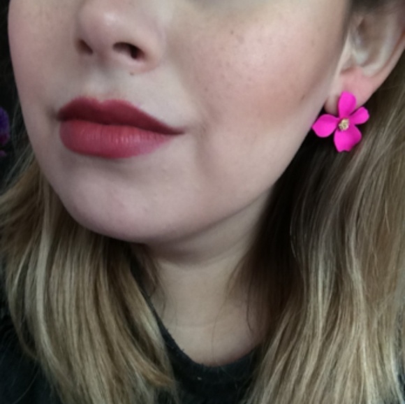 Bright Pink & Gold Flower Studs - Picture 5 of 7